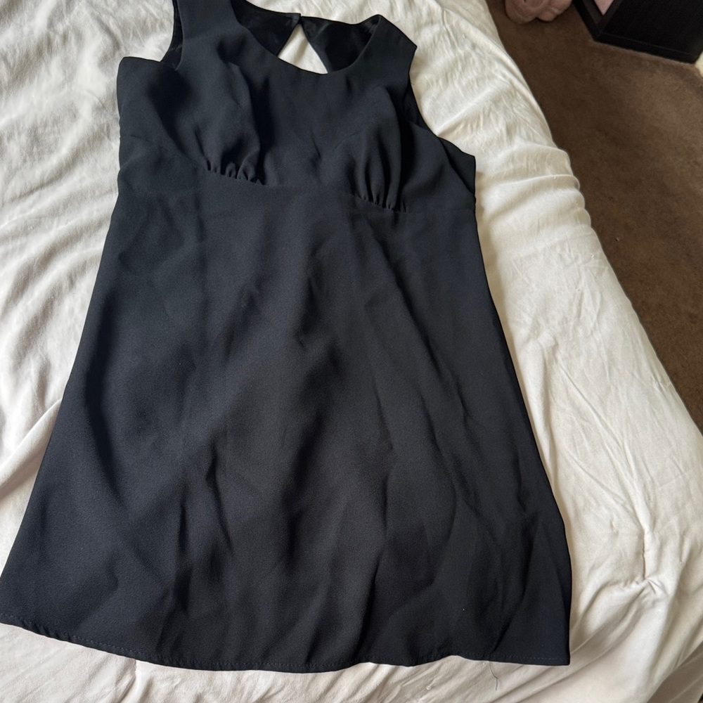 Elegant Black Sleeveless Mini Dress